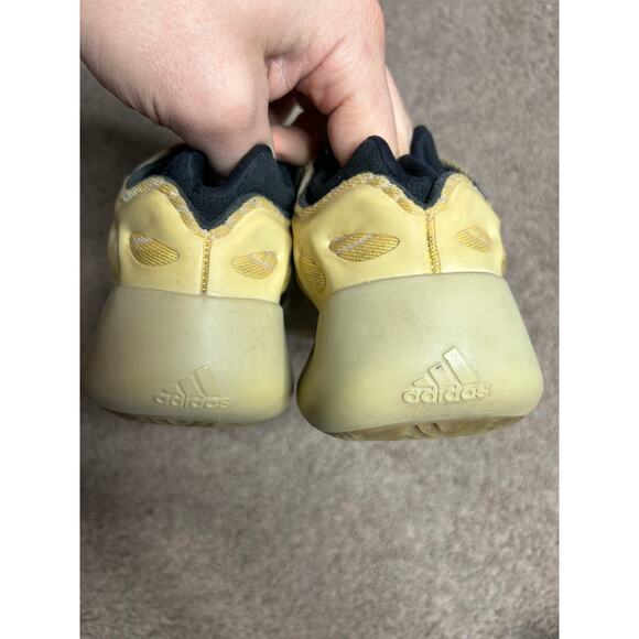 Size 4 - adidas Yeezy 700 V3 Mono Safflower Sneakers Pre-Owned main image 6